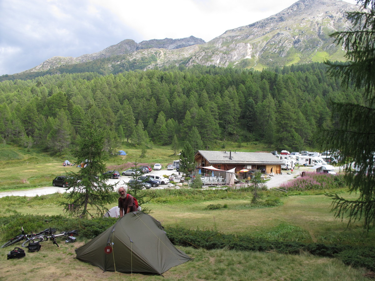 Camping Maloja ob jezeru Silser